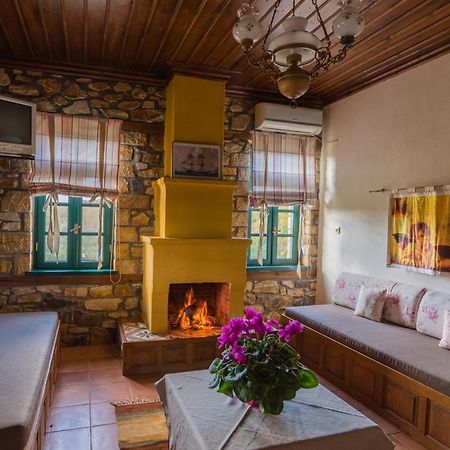 Platanorema Agios Ioannis Prodromos Bagian luar foto